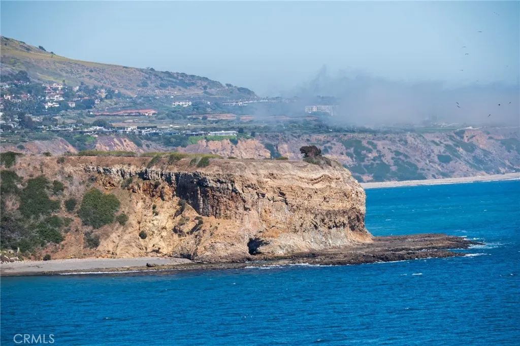 32735 Seagate Drive 304-d, Rancho Palos Verdes, California 90275 home-pic-38